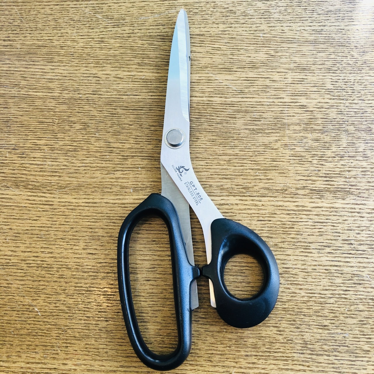 8" Fabric Scissors - Image 3